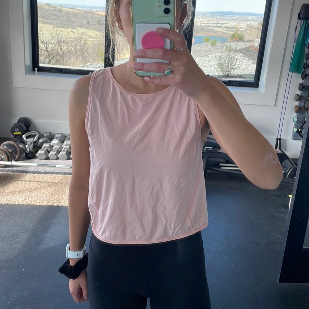 LuLulemon top